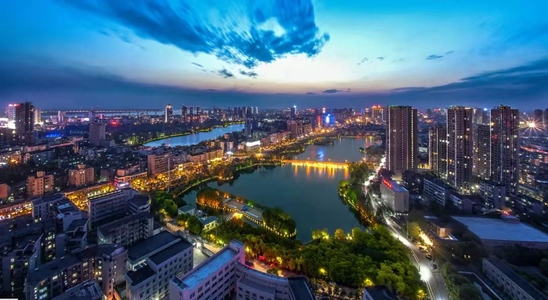 湖北风情演绎,舞台中央的地理与文化之旅