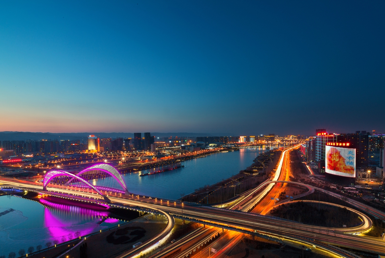 太原智造新篇章,未来科技产品巡礼